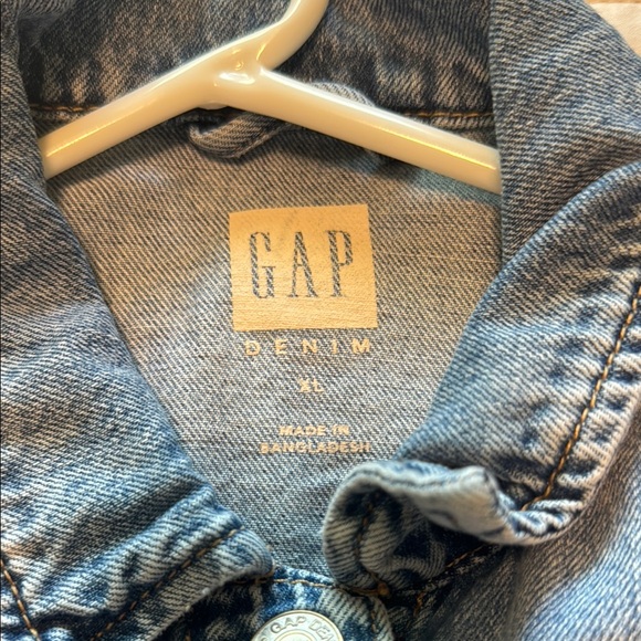 GAP Denim Jacket - Picture 2 of 3